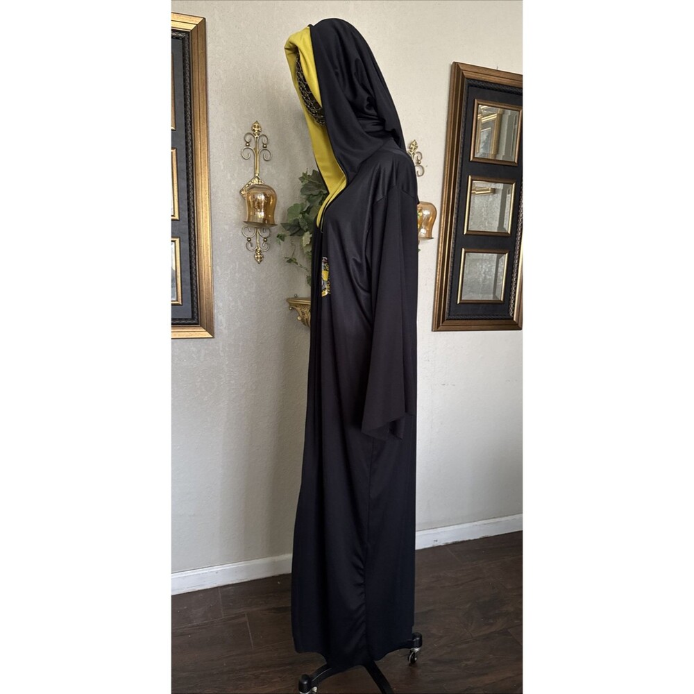 Harry Potter Long Cape Robe Hogwarts Costume Black Yellow Logo Magical - Picture 6 of 12